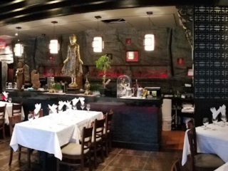 Beautiful, well located Thai restaurant.(St-Lambert)200k$ - Longueuil/Rive Sud REF#17020