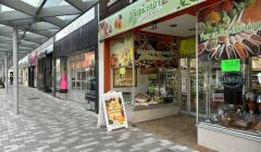 Commerce d'alimentation biologique et naturelle au cœur de Montréal REF#17071