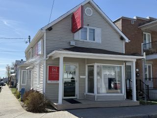 Bâtisse commerciale à vendre, pignon sur rue REF#17066